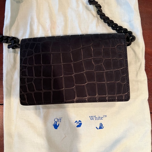Off-White Authentic Snakeskin Shoulder Bag - Picture 6 of 6
